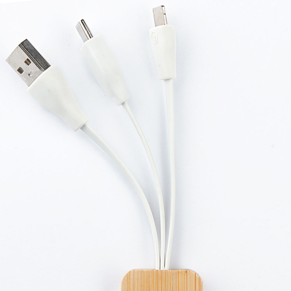 Chaveiro em Bambu com Cabo USB-A para Lightning e Tipo C